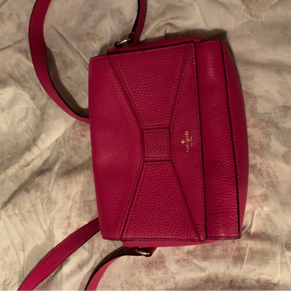 Bnwot Kate spade magenta crossbody